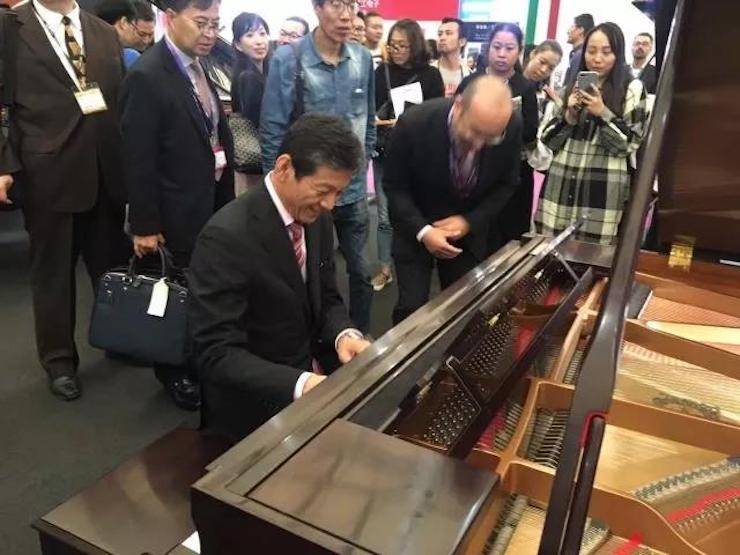 聚焦乐展|2017中国（上海）国际乐器展览会圆满落幕，八大胜钢琴大放异彩