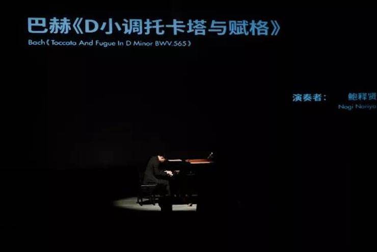 五位钢琴家，用两台八大胜音乐会三角钢琴再现电影原版音乐|钢琴课·多媒体钢琴演奏会2017首站（苏州站）圆满落幕