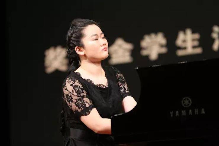 奏响青春旋律，添彩艺术人生|2017八大胜亚洲音乐奖学金综合师范类院系全国汇报音乐会（第一。┰猜淠