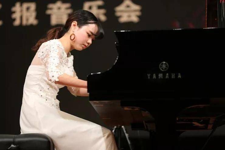 奏响青春旋律，添彩艺术人生|2017八大胜亚洲音乐奖学金综合师范类院系全国汇报音乐会（第一。┰猜淠