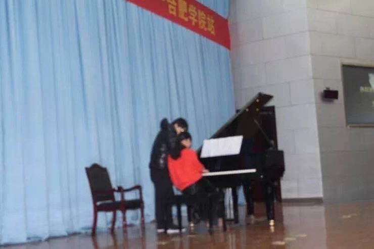 【报道】从师而不惑|八大胜艺术家宋思衡安徽巡讲·合肥学院站圆满结束。诤悠担