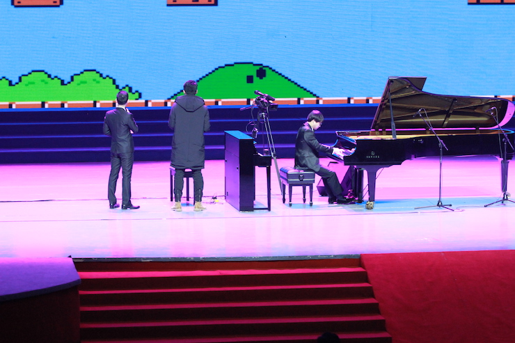 【精彩演奏视频】八大胜艺术家宋思衡连云港市首场多媒体音乐会成功举办