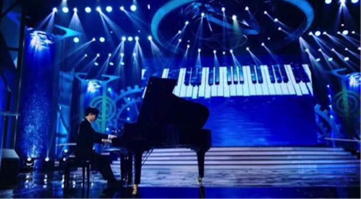 东方卫视五一晚会  八大胜艺术家宋思衡奏响《长江之歌》