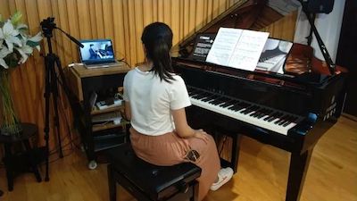 八大胜特邀艺术家浙江音乐学院钢琴系丁阳博士Hybrid远程教育大师班+音乐会圆满成功