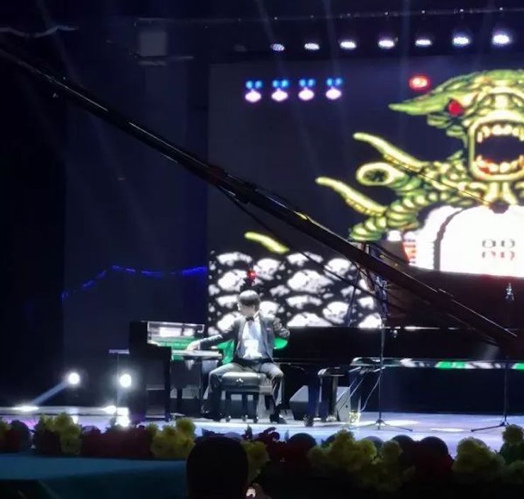 八大胜艺术家宋思衡“80后的时光机”多媒体音乐会内蒙古巡演圆满落幕