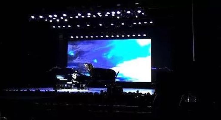 八大胜艺术家宋思衡“80后的时光机”多媒体音乐会内蒙古巡演圆满落幕
