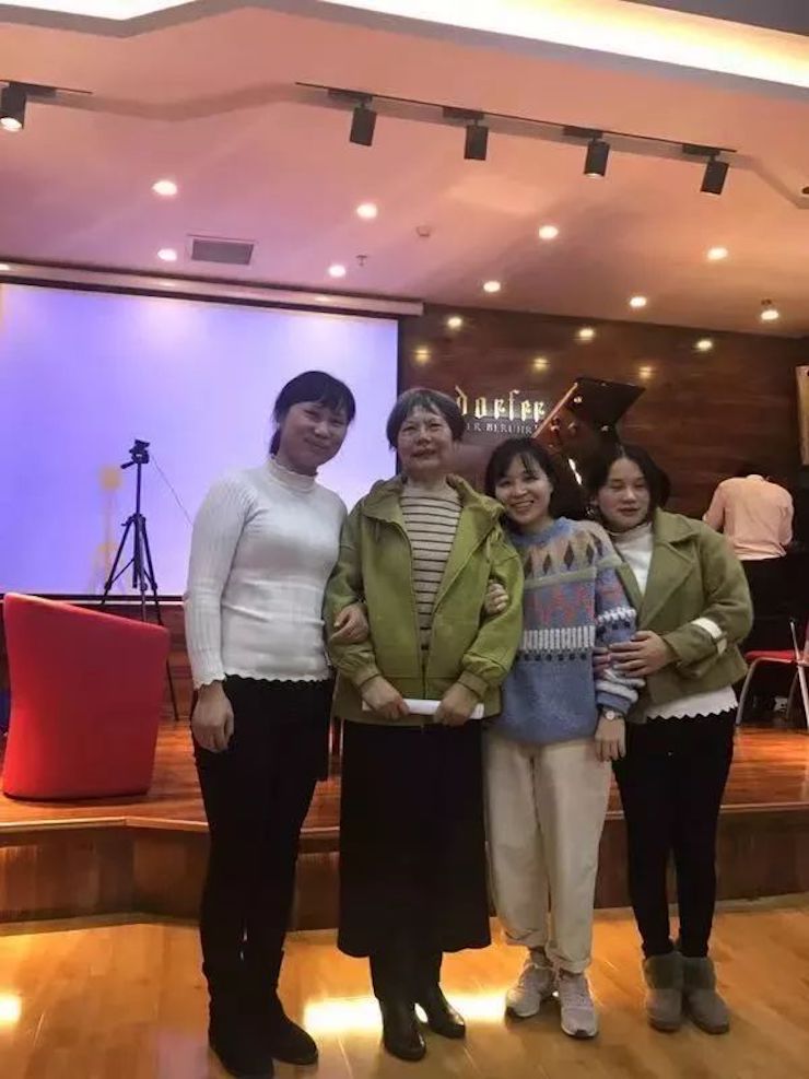 八大胜特邀艺术家白志娴