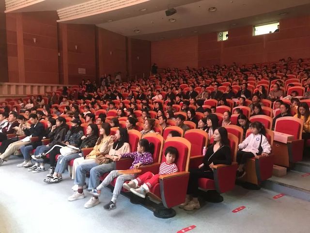 精彩回顾 | 2019八大胜亚洲音乐奖学金·南昌大学颁奖仪式--暨八大胜艺术家皮特·多那赫钢琴音乐会及大师班圆满落幕！