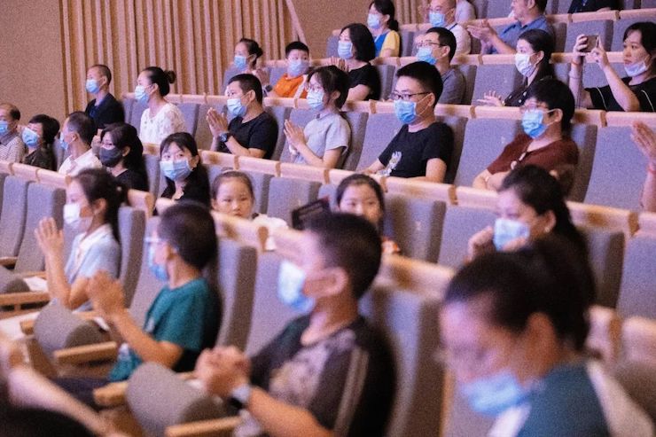 活动报道 | “科技助力，跨越时空”，小鹿纯子携手刘明康共享中日音乐盛宴