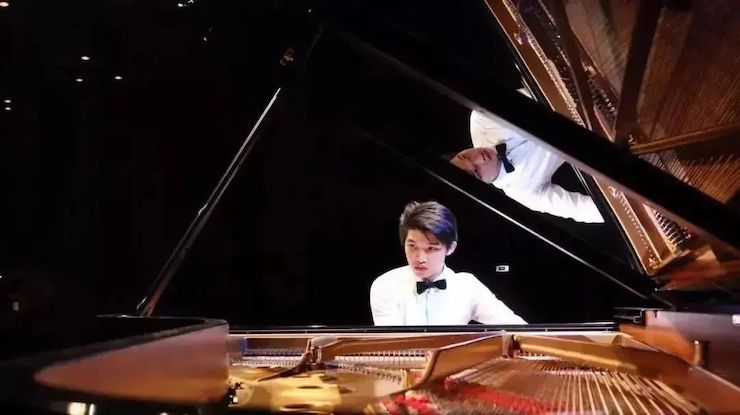 八大胜艺术家鲍释贤—VIVACE法国学派教学法——师资培训天津站