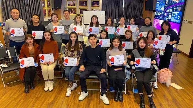 八大胜艺术家鲍释贤—VIVACE法国学派教学法——师资培训天津站