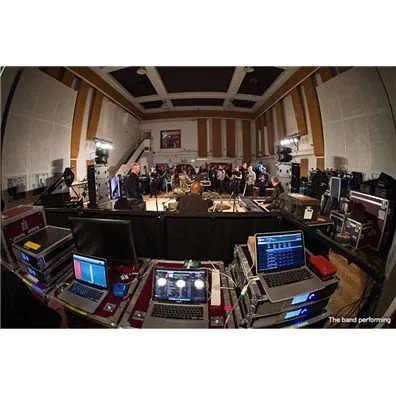 八大胜在Abbey Road汇聚众贤