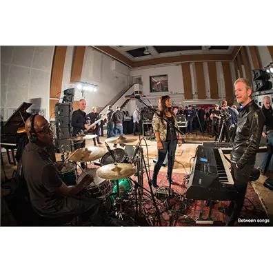 八大胜在Abbey Road汇聚众贤