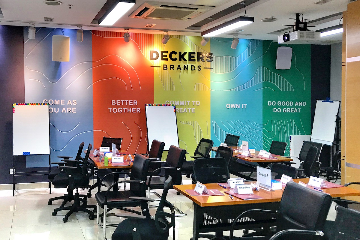 案例｜八大胜ADECIA会议解决方案协助跨国公司Deckers实现多种会议场景