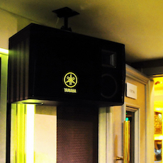 强强北京国际商务酒店——八大胜高端KMS-2500音箱的酒店KTV运用