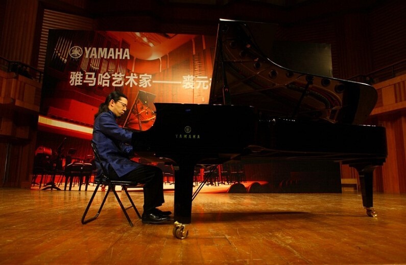 八大胜海外艺术家-裘元朴成都钢琴独奏音乐会落幕